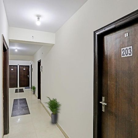 Hotel O Kalkaji Delhi New Delhi Extérieur photo